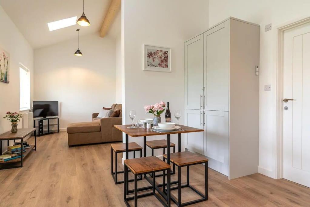 Rose Barn - Luxury Barn Accommodation In The Cotswolds Gretton  Exterior foto